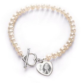 ENGRAVED PEARL BRACELET : Silver Heartprints
